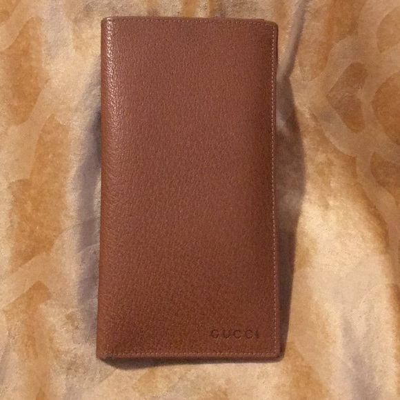 Gucci Other - Gucci checkbook cover